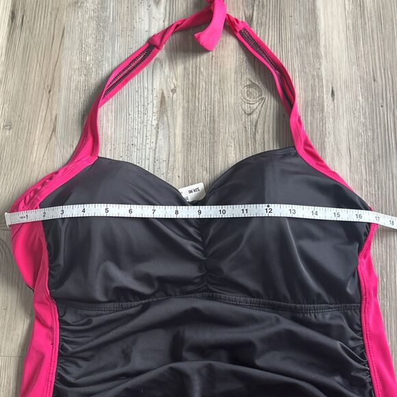 NWT The Avenue One Piece Swimsuit Black And Pink With Halter Top Size 22 - Picture 7 of 9